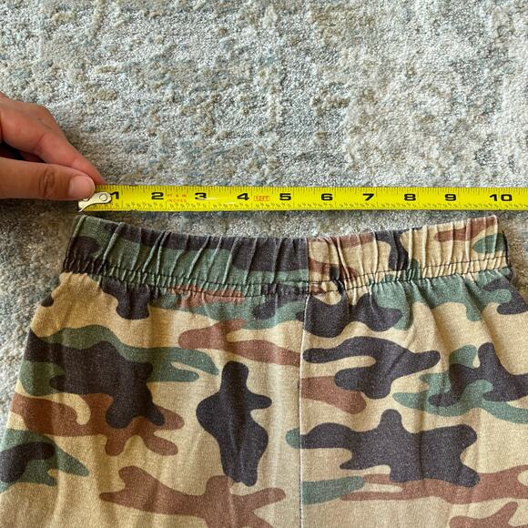 Vintage Garfield Camo Shorts 7 USA - Picture 8 of 10